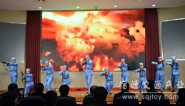 市交通產(chǎn)業(yè)集團(tuán)舉行&ldquo;不忘初心 牢記使命&rdquo; 朗誦比賽6.jpg